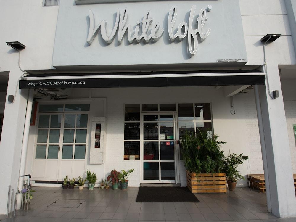 White Loft Hotel Malakka Dış mekan fotoğraf