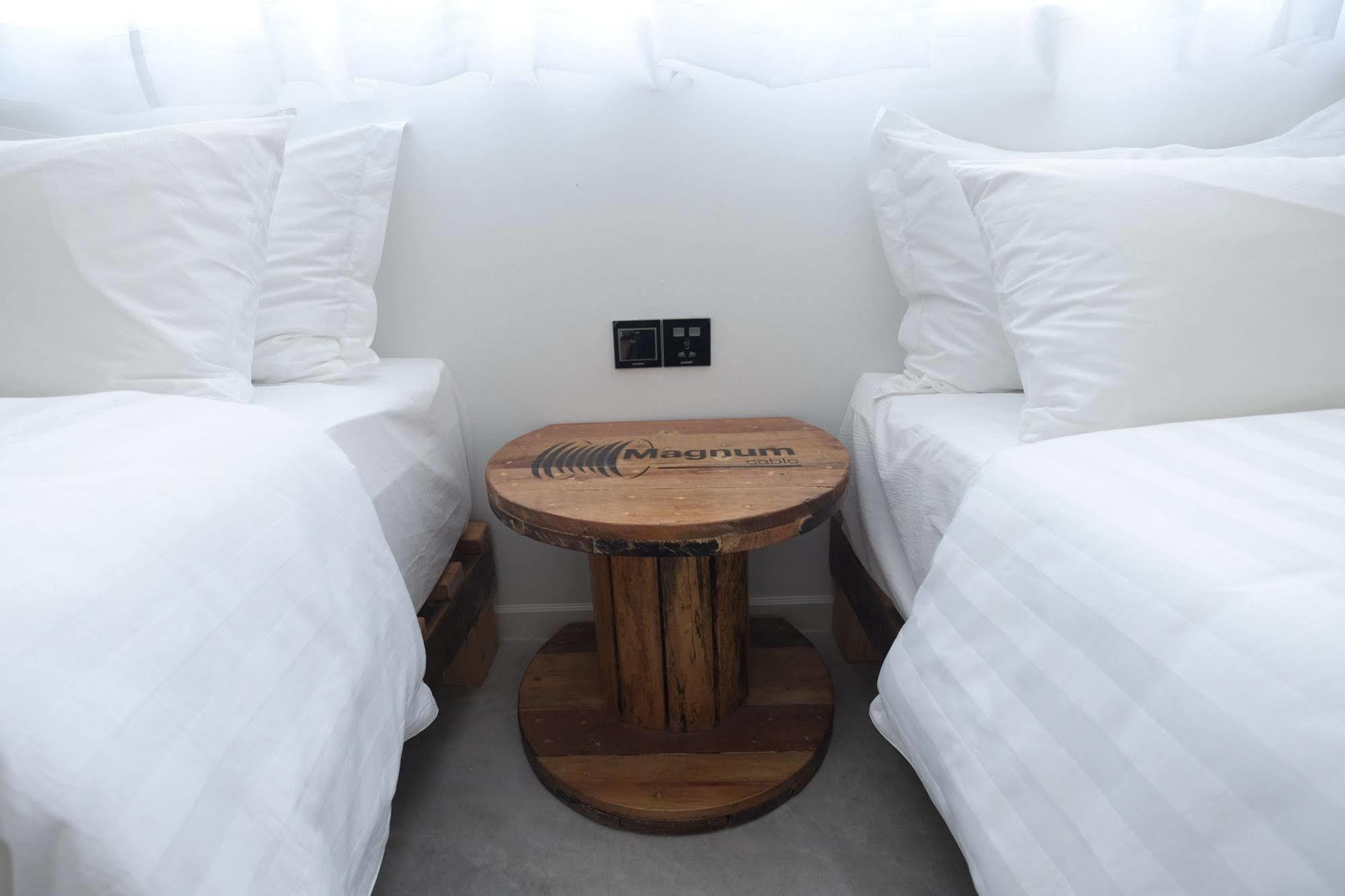 White Loft Hotel Malakka Dış mekan fotoğraf
