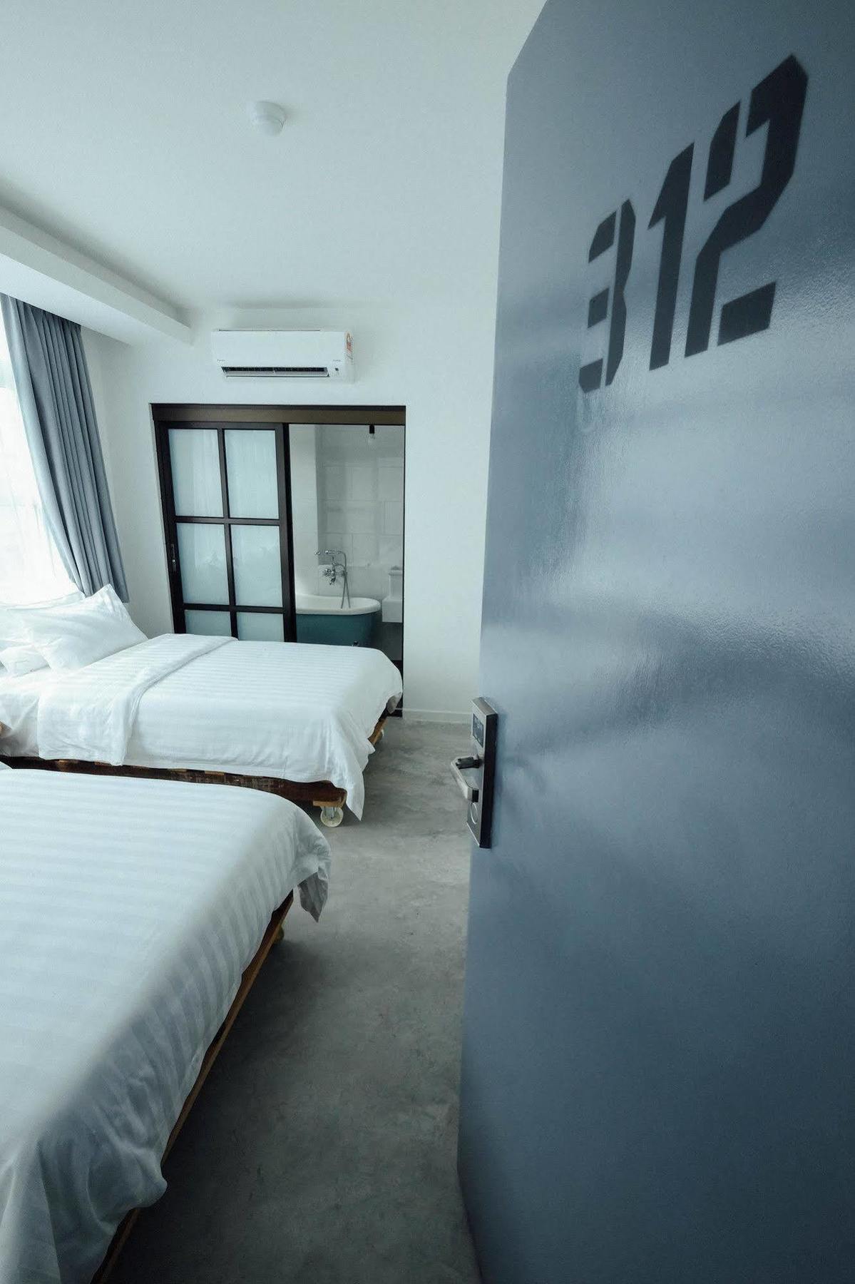 White Loft Hotel Malakka Dış mekan fotoğraf