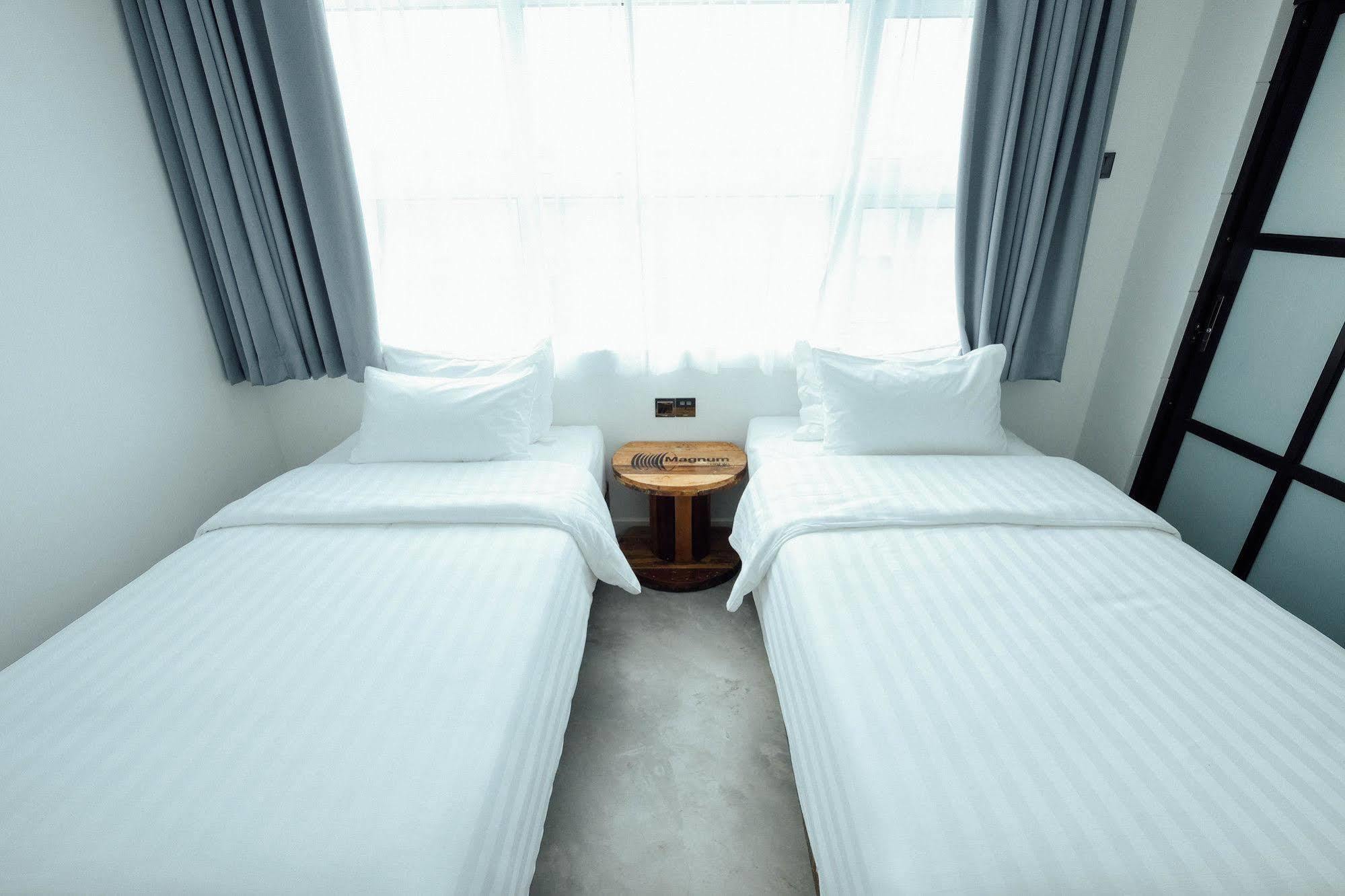 White Loft Hotel Malakka Dış mekan fotoğraf